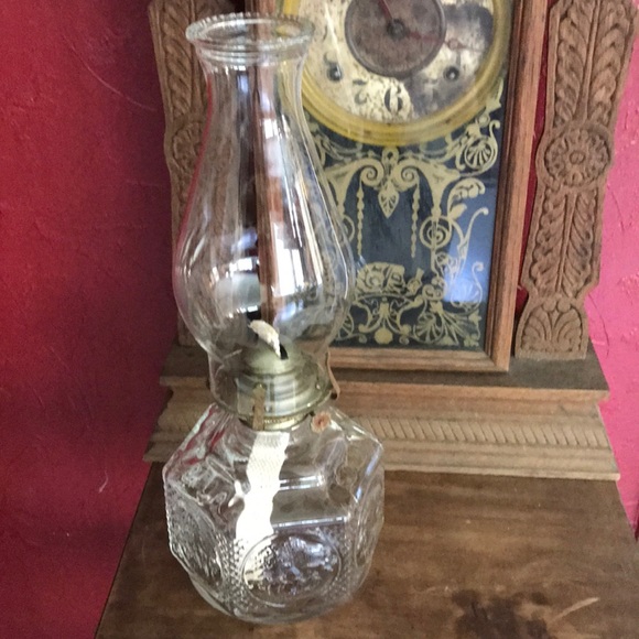 Lamplight Farms Horse and Buggy Accents Clear Glass Oil Lamp